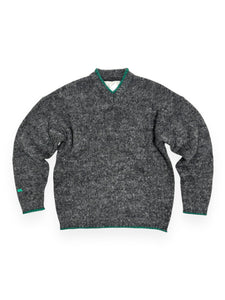 PILLING OVERWASHED SWEATER